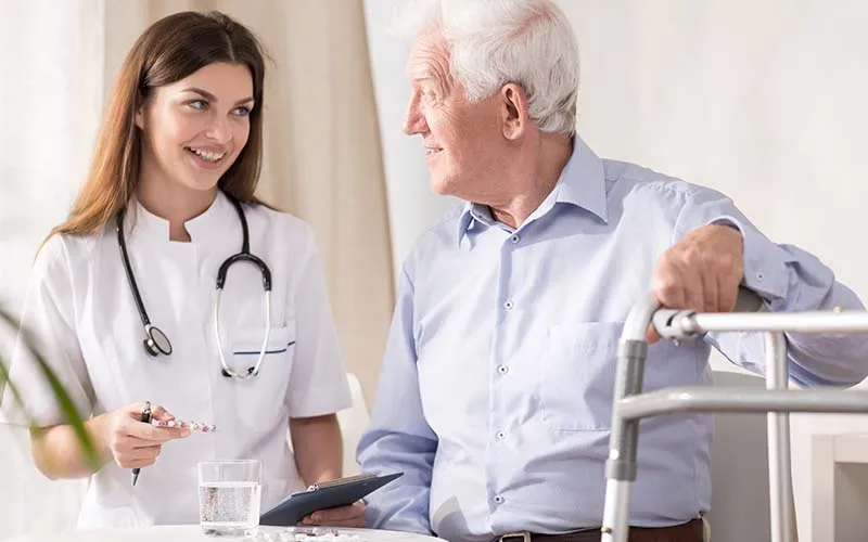 ویزیت پزشک متخصص در منزل تهران