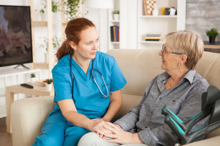 اعزام پرستار به منزل در تهران